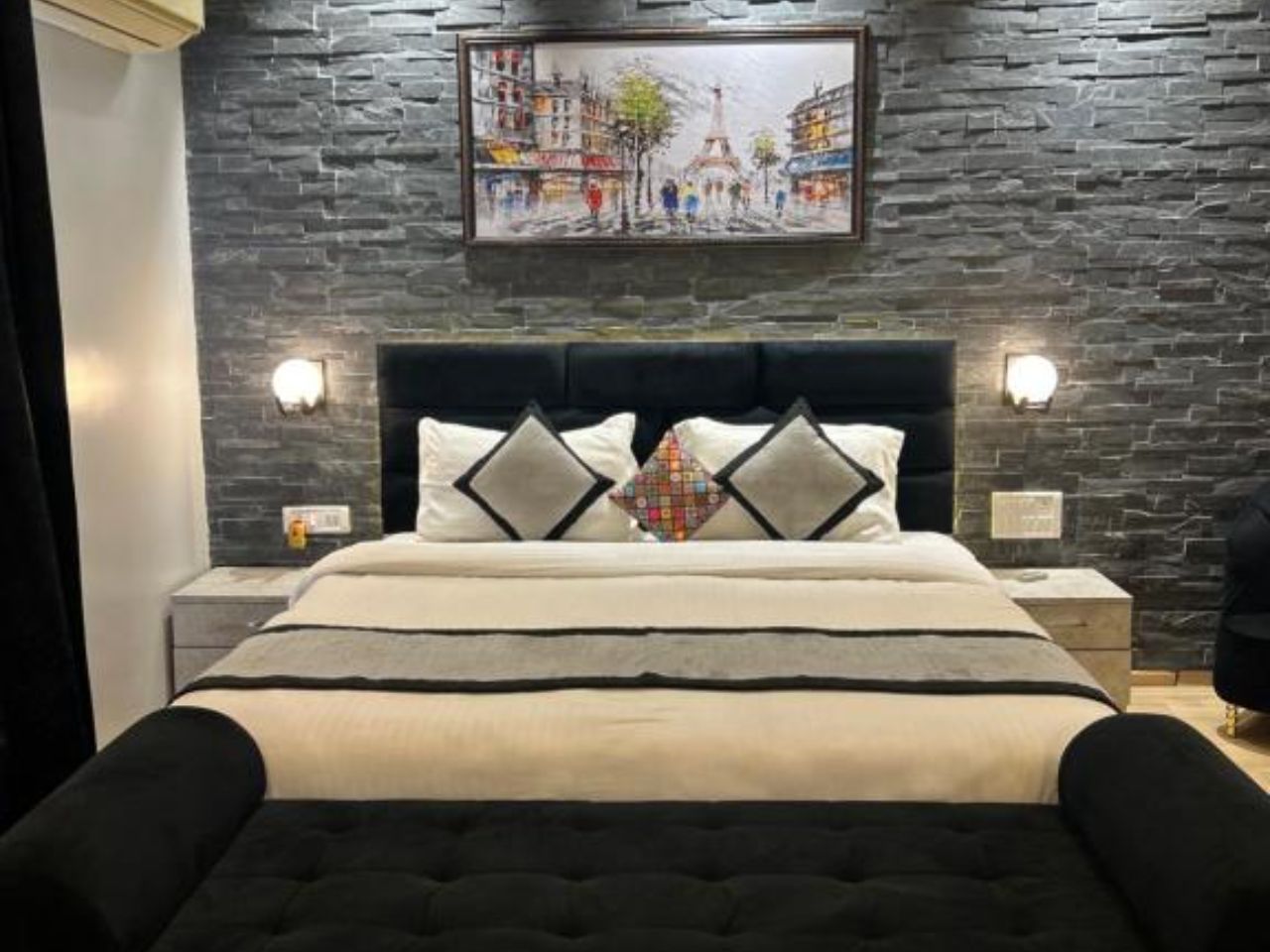 The Origin Suites- DLF MyPad in Lucknow