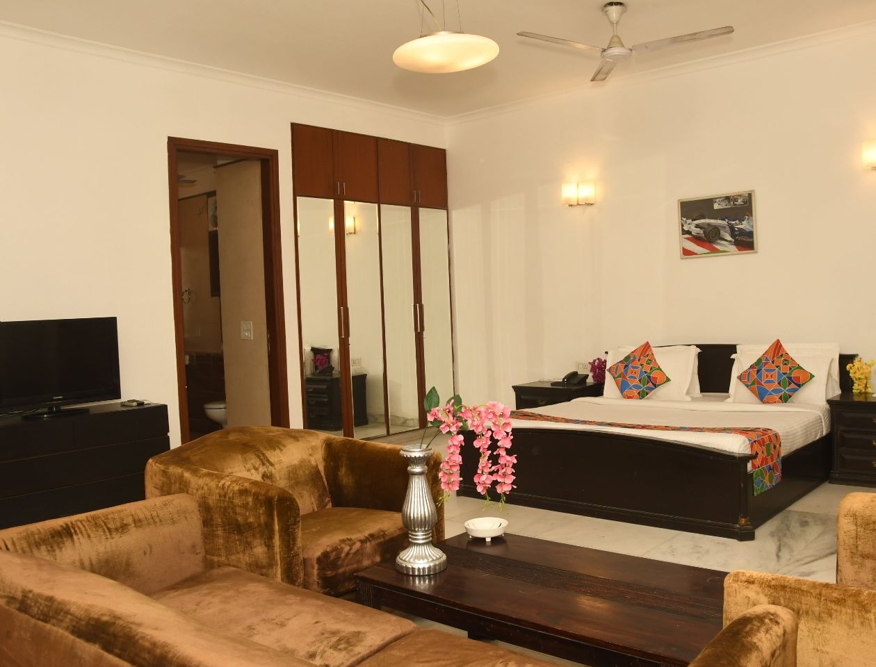 South Delhi Hotels in Gurgaon