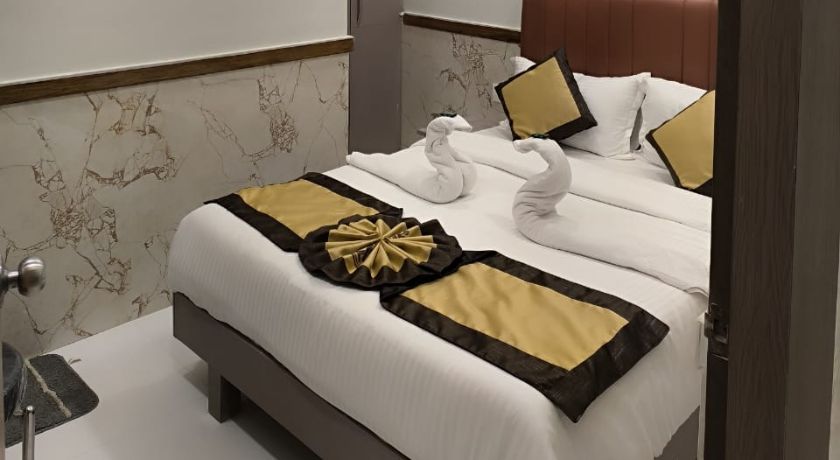 Hotel Royal Palace in Mumbai