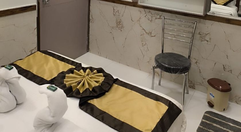 Hotel Royal Palace in Mumbai