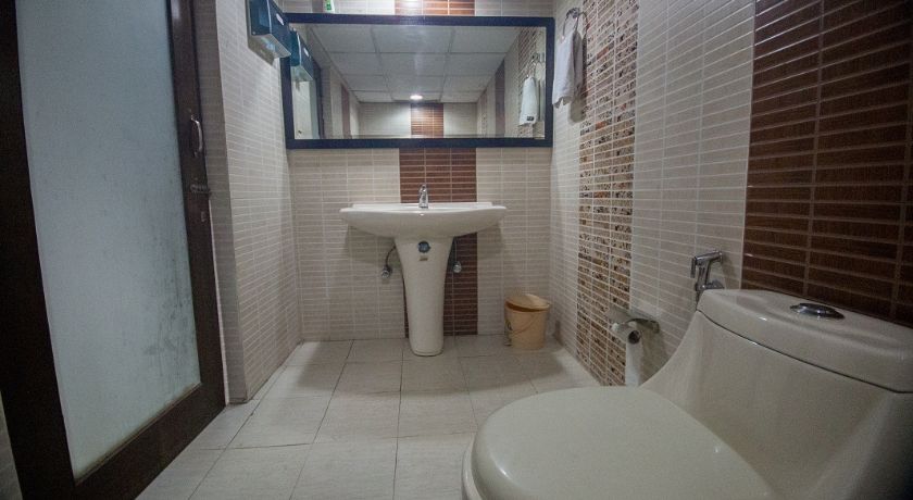 ANR Hotel in Lucknow