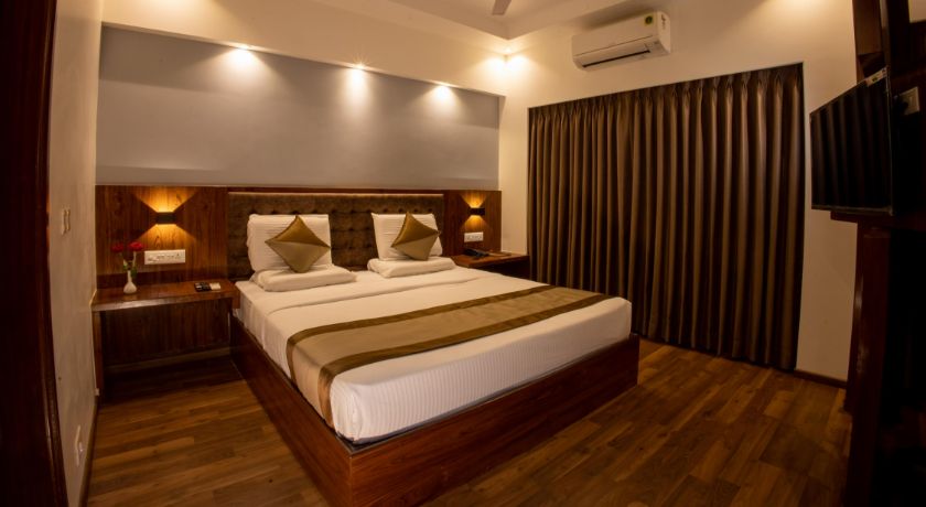 Metro Plaza Hotel in Mangalore