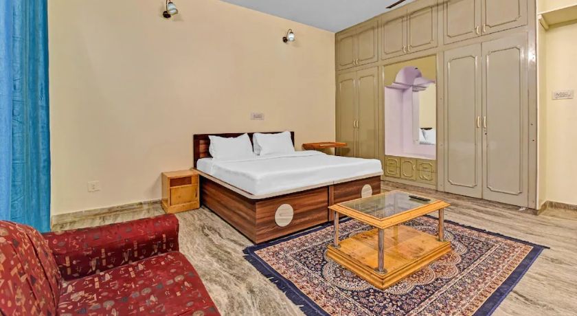 Hotel Om Naman in Jaipur