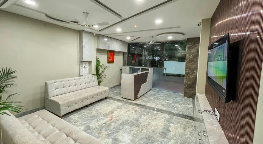 Hotel Kamari Inn in Indore