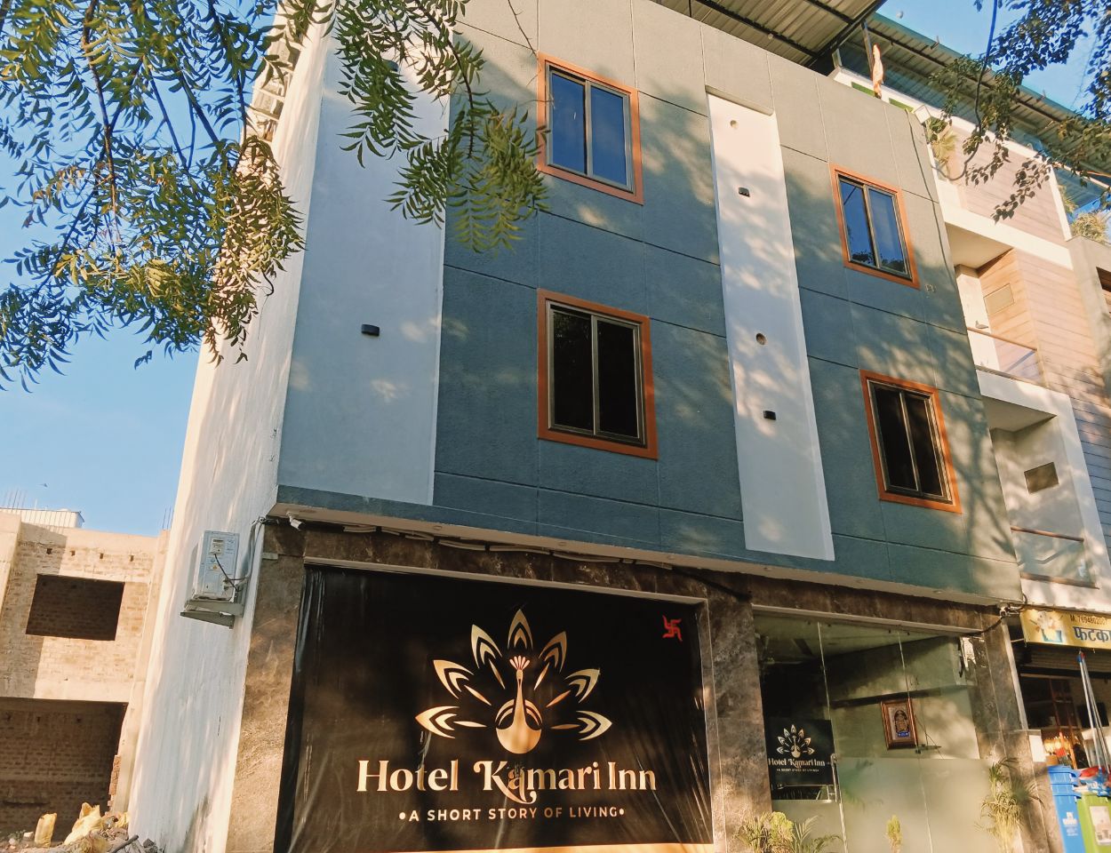 Hotel Kamari Inn in Indore