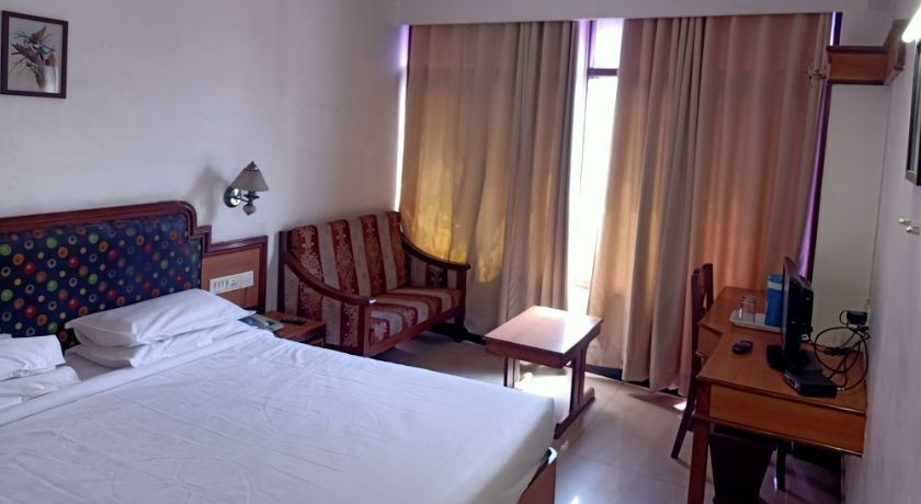 Hotel Arch Manor in Bhopal