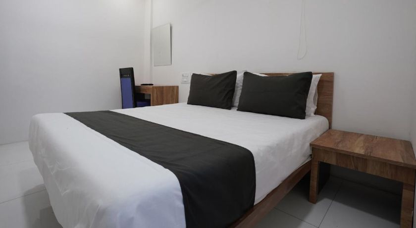 Hotel Vrindavan Residency in Thane