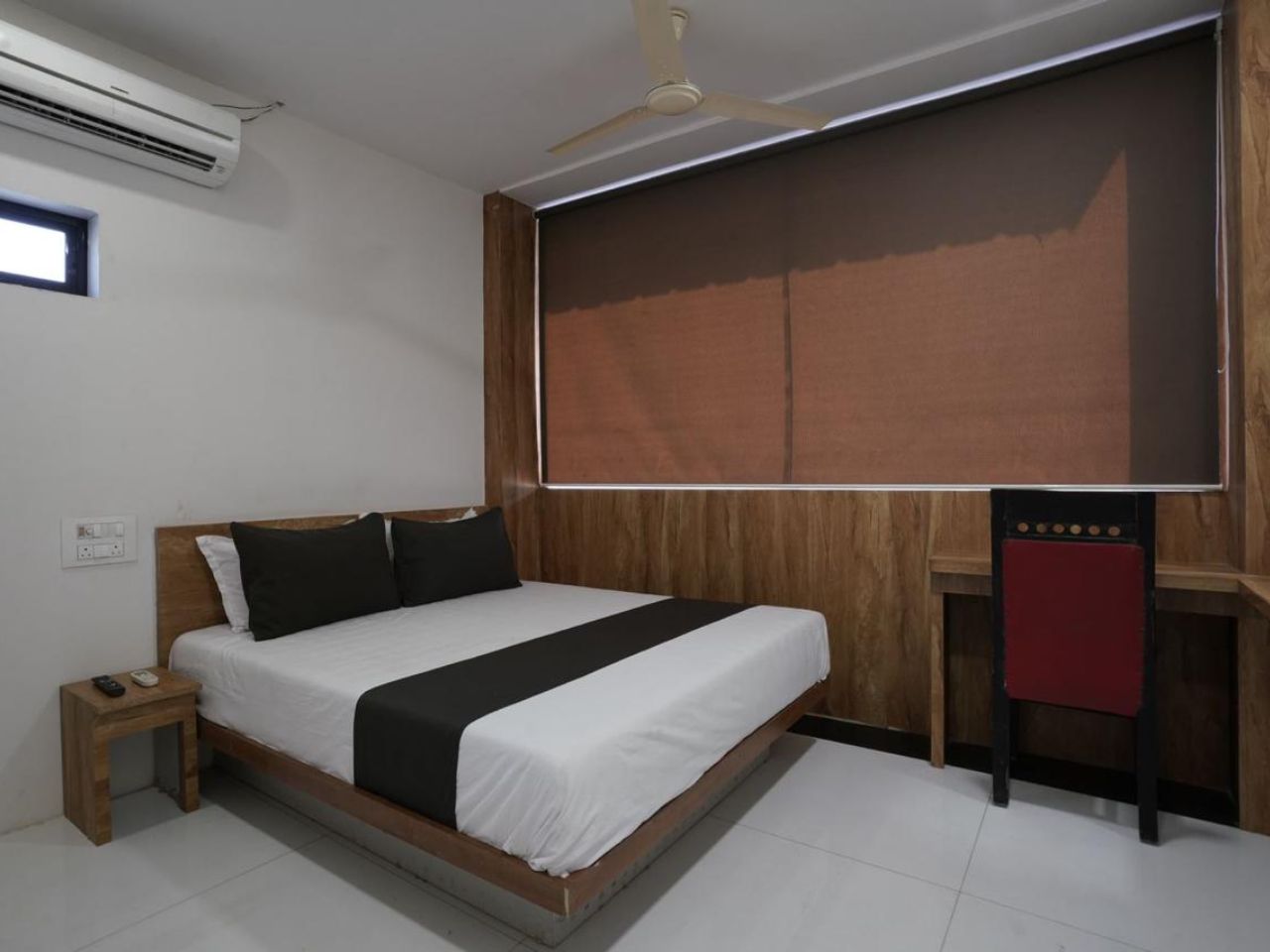 Hotel Vrindavan Residency in Thane