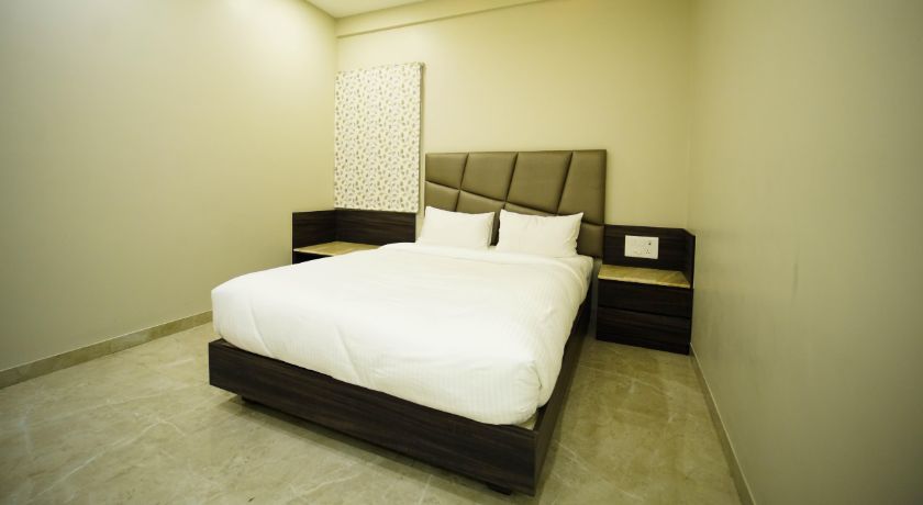 Sun Shine Hotel in Bangalore