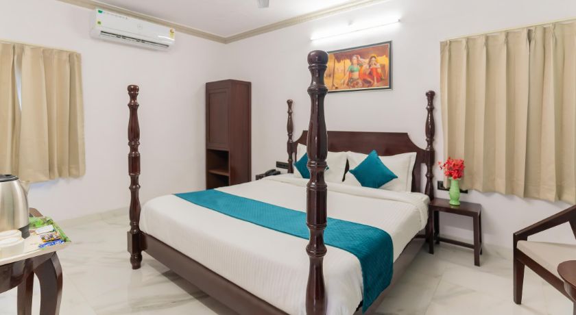 Lake N Hill View in Udaipur