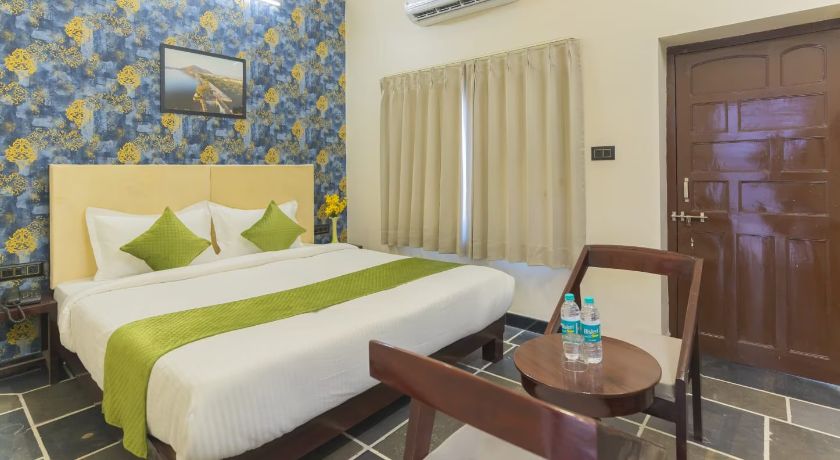 Lake N Hill View in Udaipur