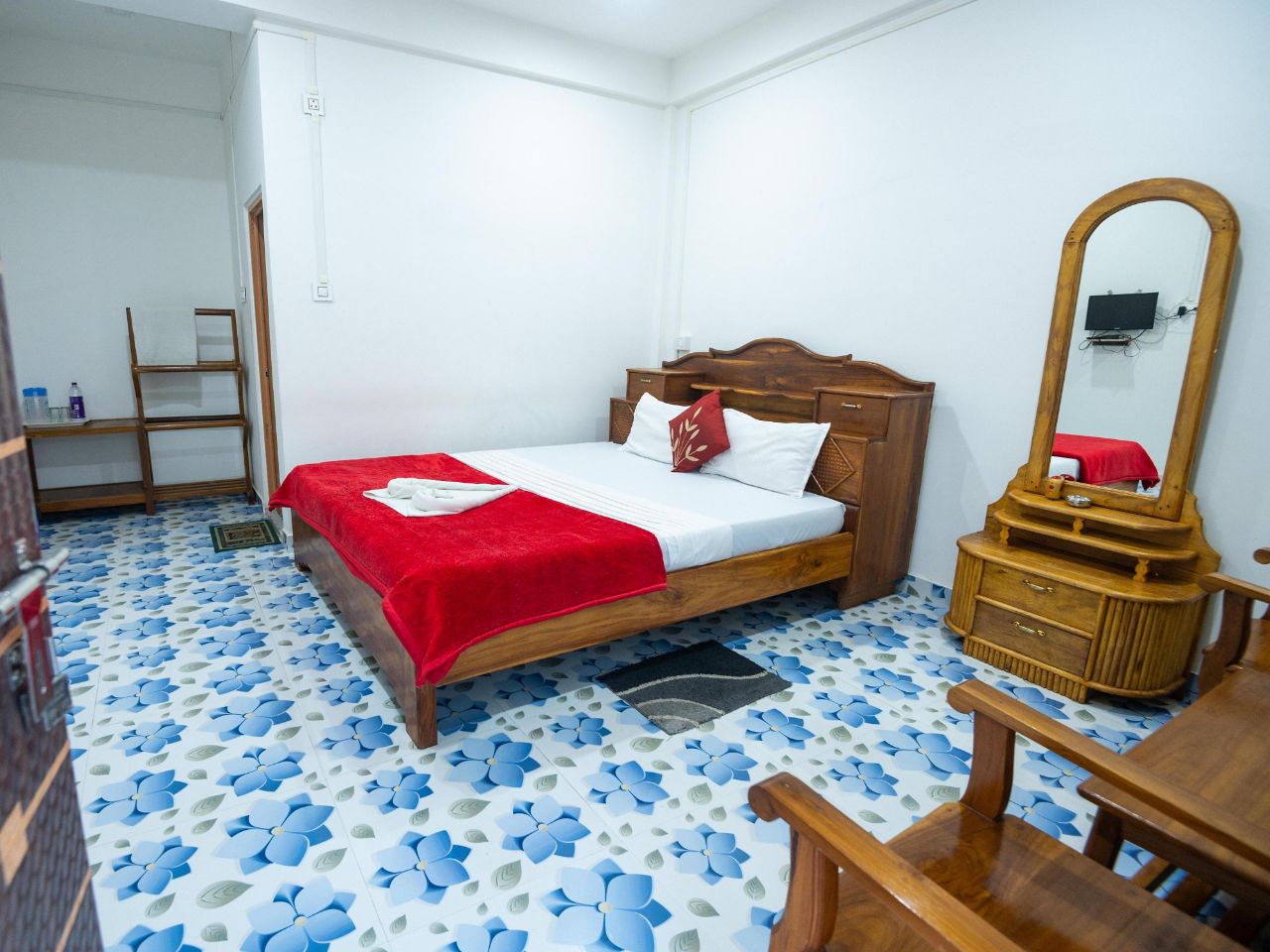 Jungle Star Mansion in Kaziranga