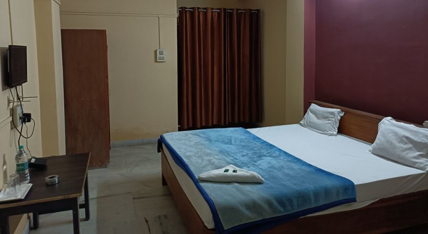 Hotel Yuvraj Palace in Silapathar