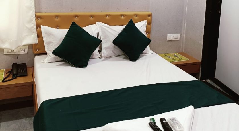 Sapphire Hotel in Mumbai