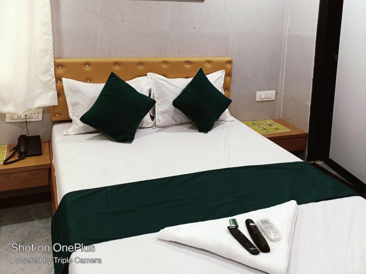 Sapphire Hotel in Mumbai