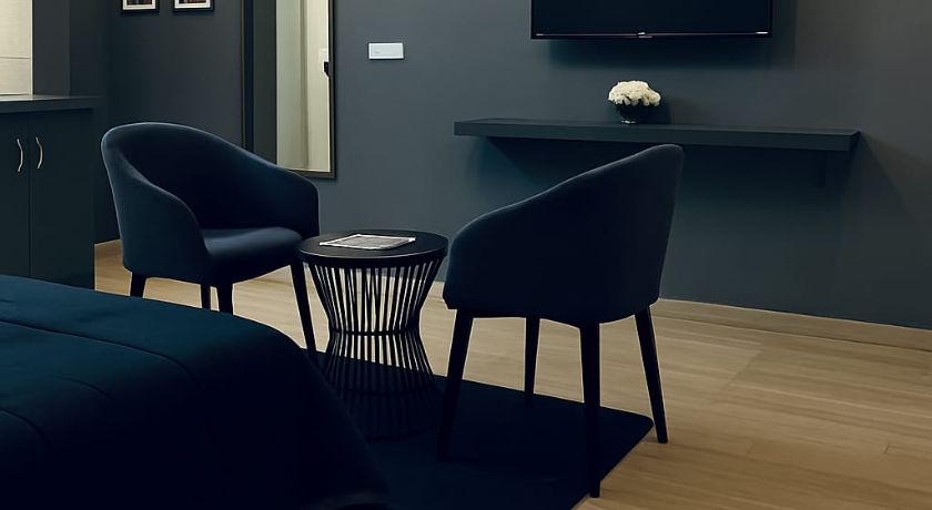 High Sky Stay- DLF MyPad in Lucknow