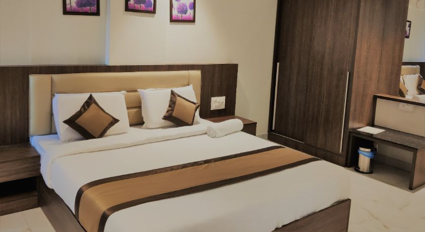 Adyar Plaza Inn in Mangalore