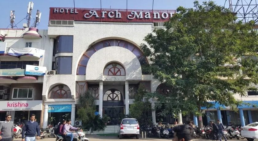 Hotel Arch Manor Deluxe in Bhopal