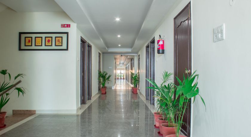 Spring Sky Mughalsarai by ShriGo Hotels in Kolkata