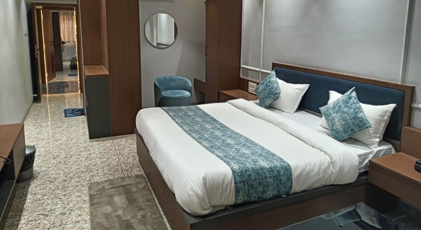 The Clove Leaf By Hotel Krishna Palace in Vadodara