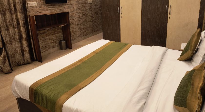 Angel Pink in Ghaziabad