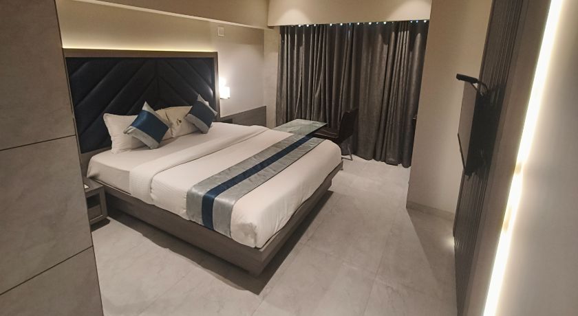 Hotel Nakshatra Residency in Thane