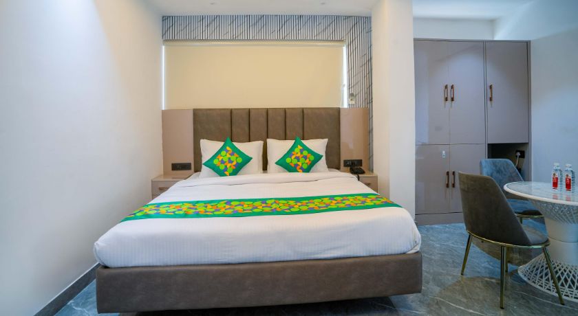 Hotel Gemstone in Delhi