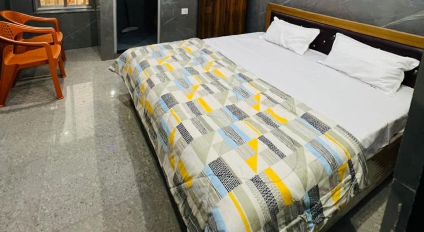 Milan Place Homestay in Ayodhya