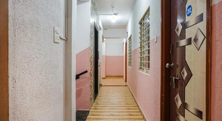 Hotel Lake View in Pune