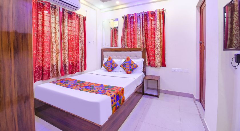 Hotel B.S Plaza in Kolkata