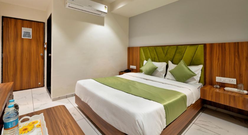 Hotel Royal 21 in Ahmedabad