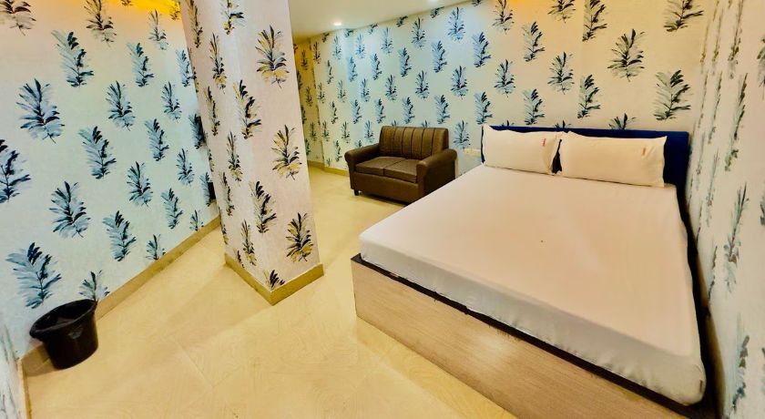 Hotel Diamond inn in Kolkata