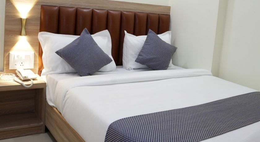 Hotel Preston Inn in Mumbai