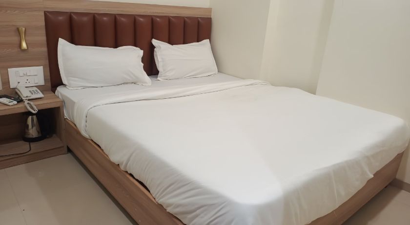 Hotel Preston Inn in Mumbai
