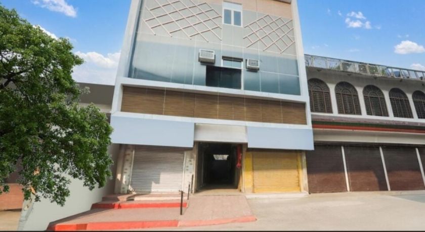 Hotel Ratraksh in Kanpur