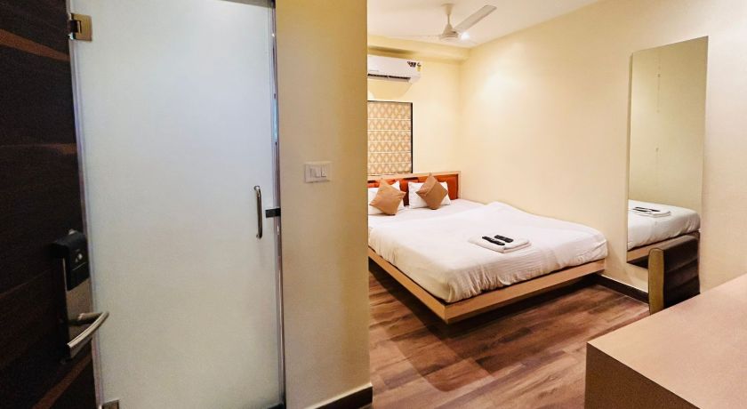 Golden Square in Kolkata