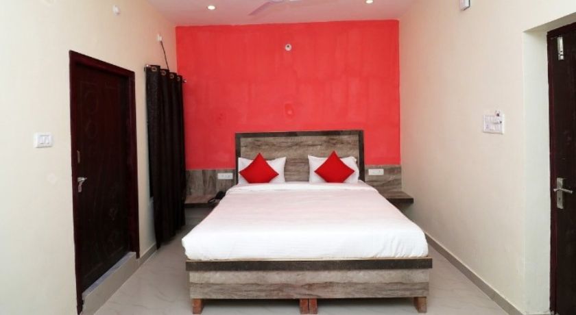 Hotel Raas Ramayana in Lucknow