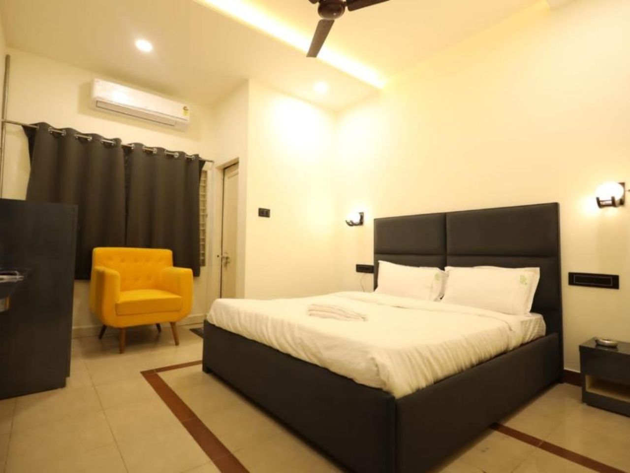 Hotel Parashar Palm in Nagpur