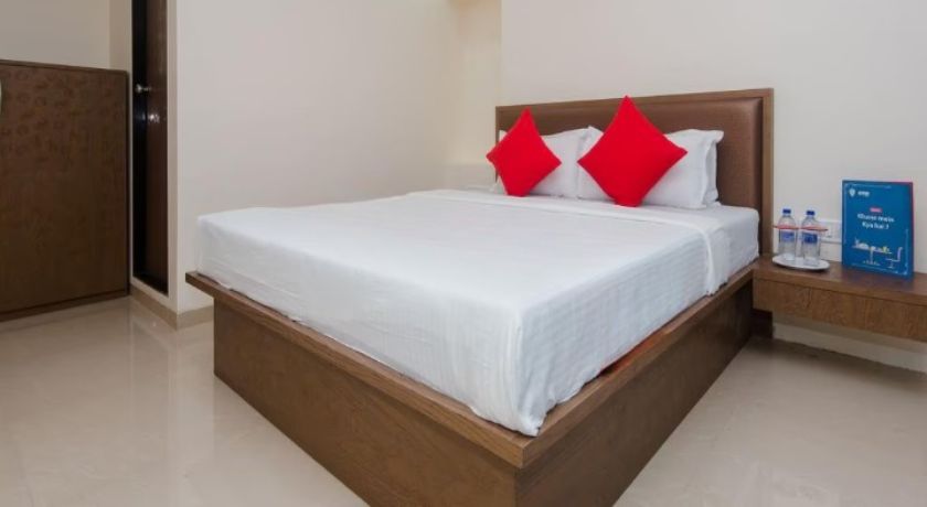 Hotel Cliff Hanger in Mumbai