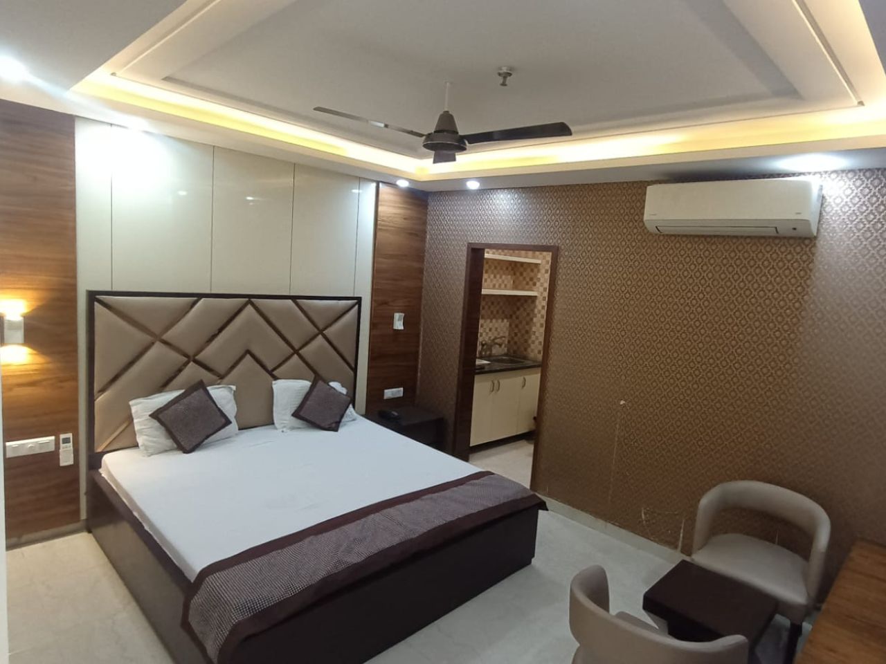 HD Luxury Home Stay in Delhi