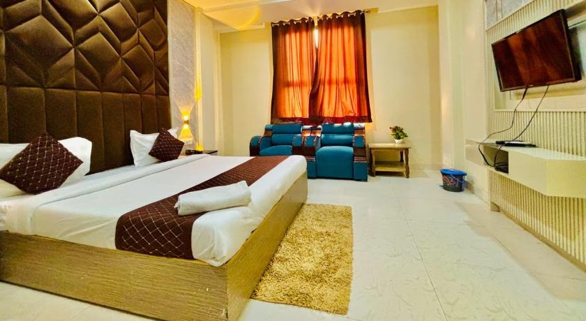 Hotel Luxury Villa in Delhi