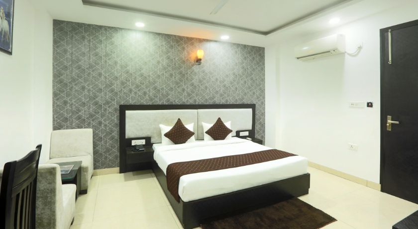 Hotel Olive Aero Suites in Delhi