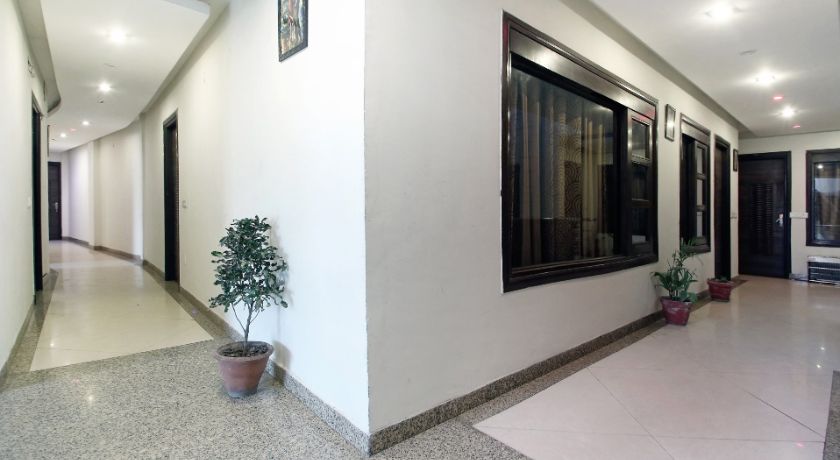 Hotel Diamond Inn in Chandigarh