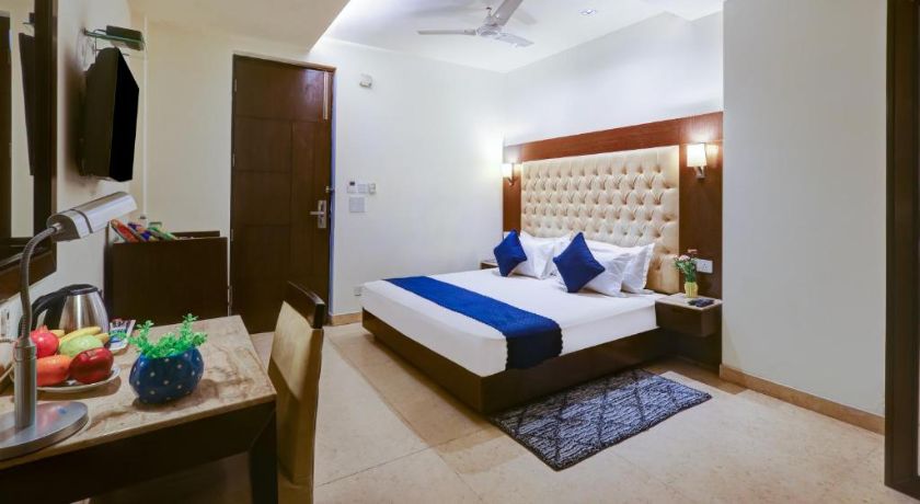 Hotel Metropolis Tourist in Delhi