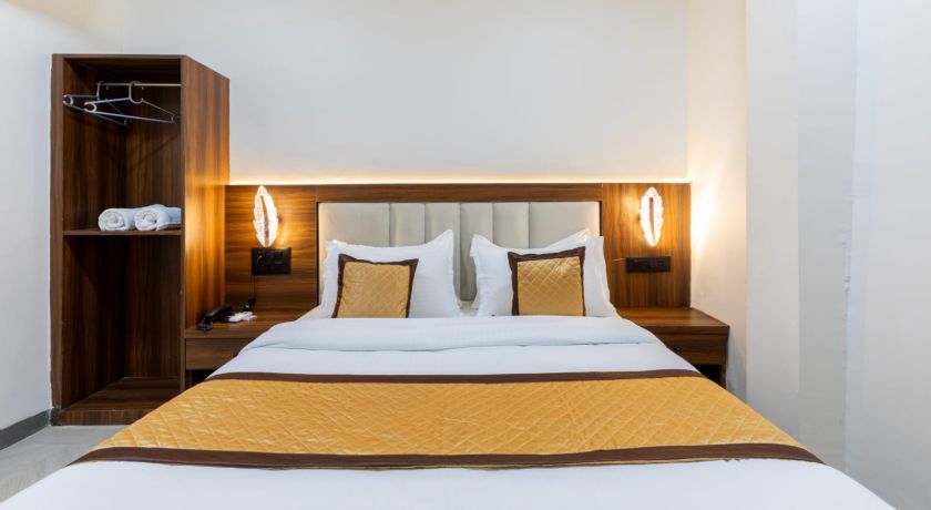 Hotel Ananta in Mumbai