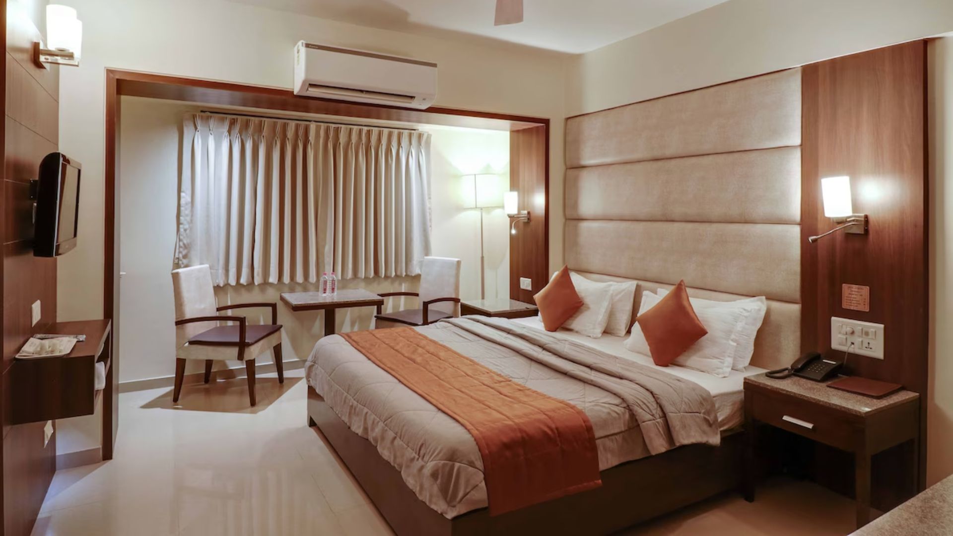 Centra Hotel in Ahmedabad