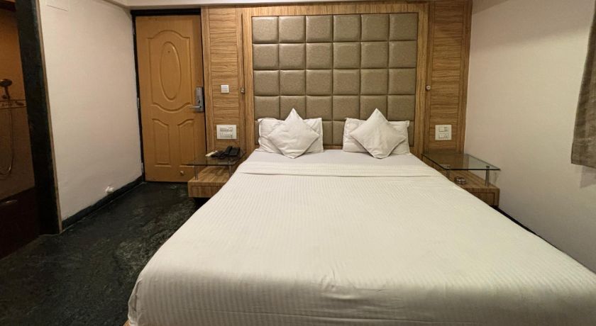 Hotel Sahar Garden in Mumbai