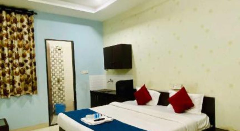 Hotel Shreeji in Indore