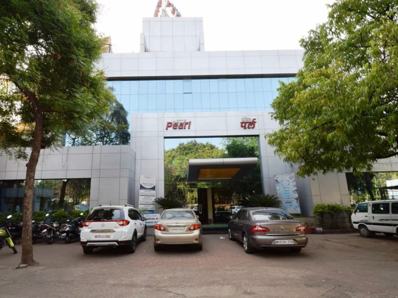 Hotel Pearl Kolhapur in Kolhapur