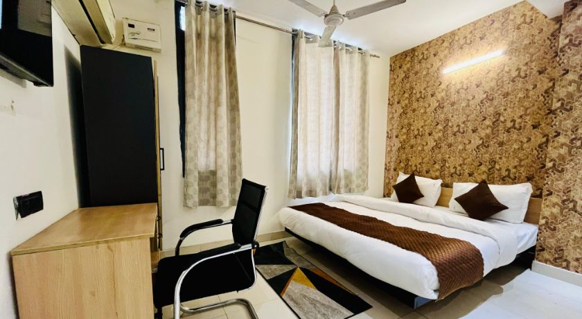 Hotel Kings Court in Delhi